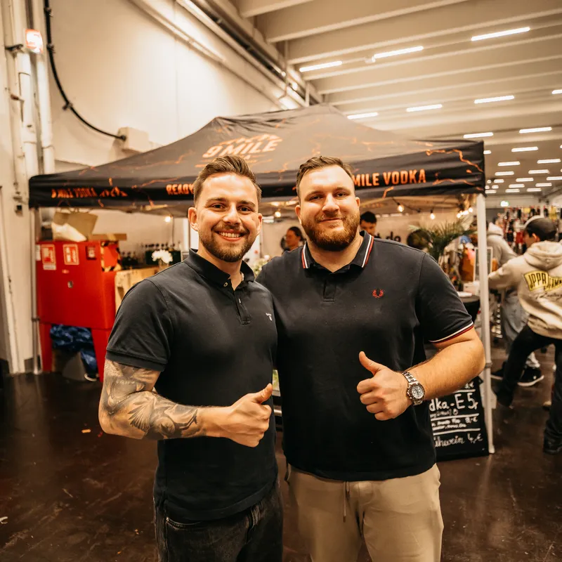 Luca und Justin von Bar Moment